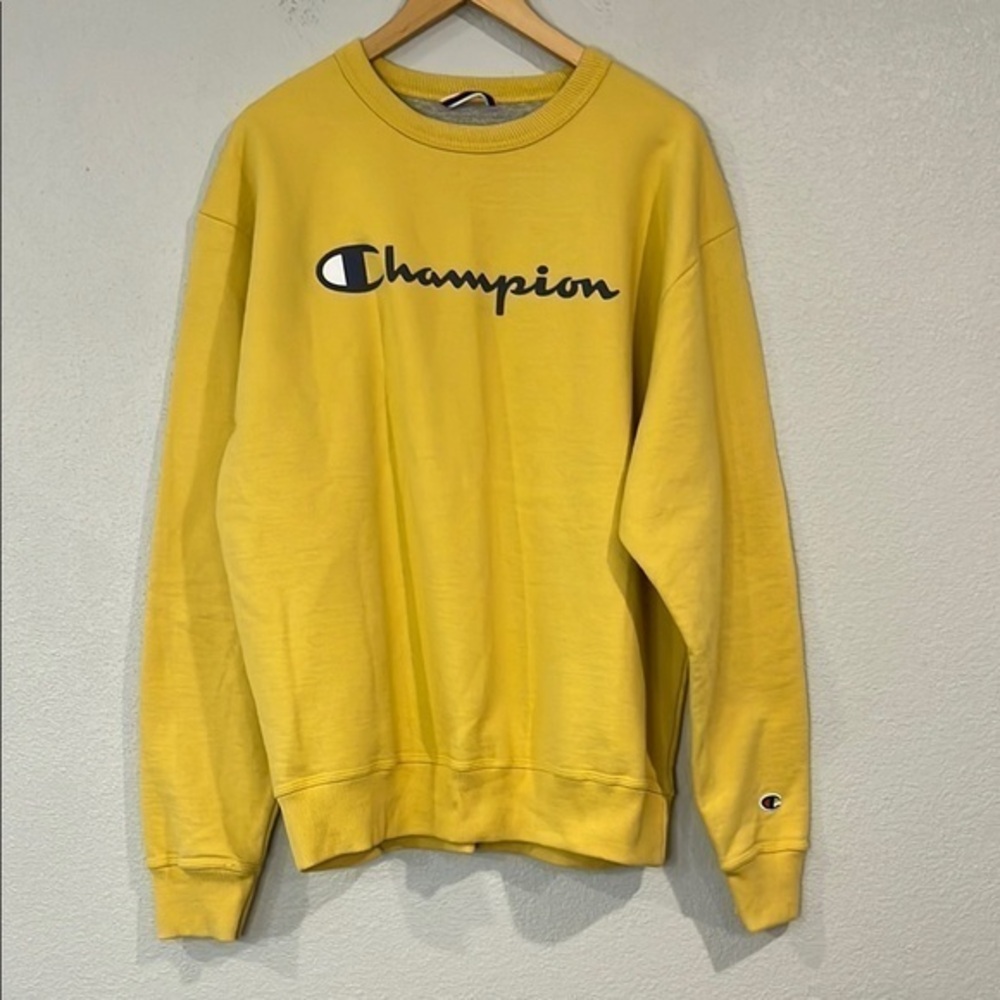Champion crew neck logo sweatshirt L